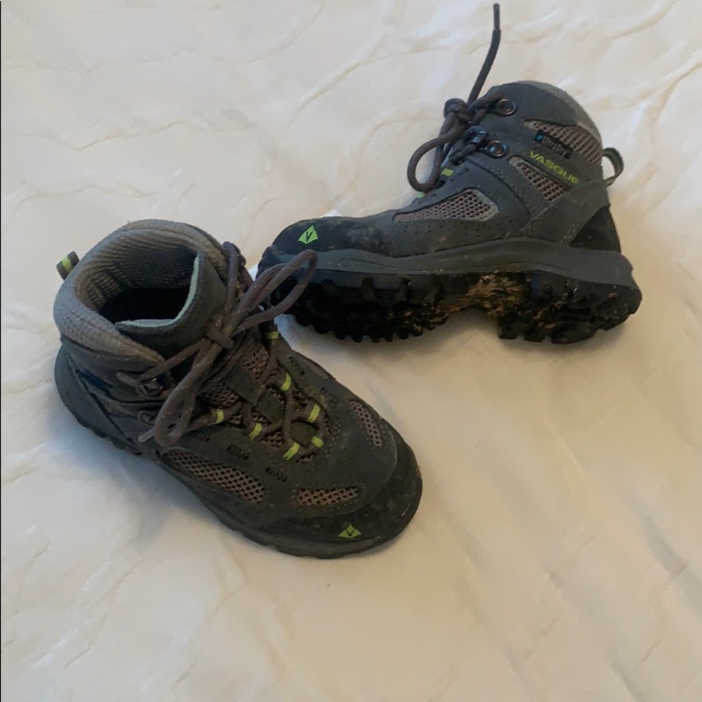 COPY - EUC boys size 10 grey Vasque Hiking boots
